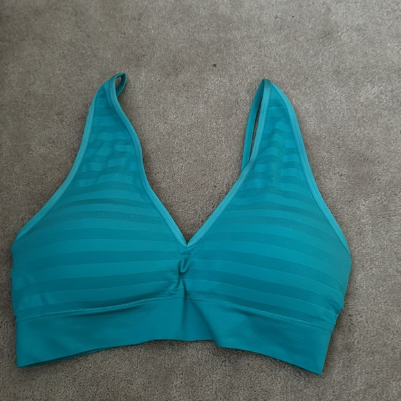 Jockey sports bras - Picture 14 of 16